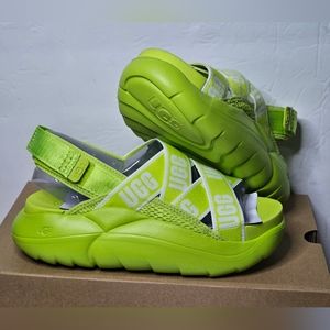 UGG Women's LA Cloud Sandals size 7.0 & 8.0 Brand New in Box Lime Green